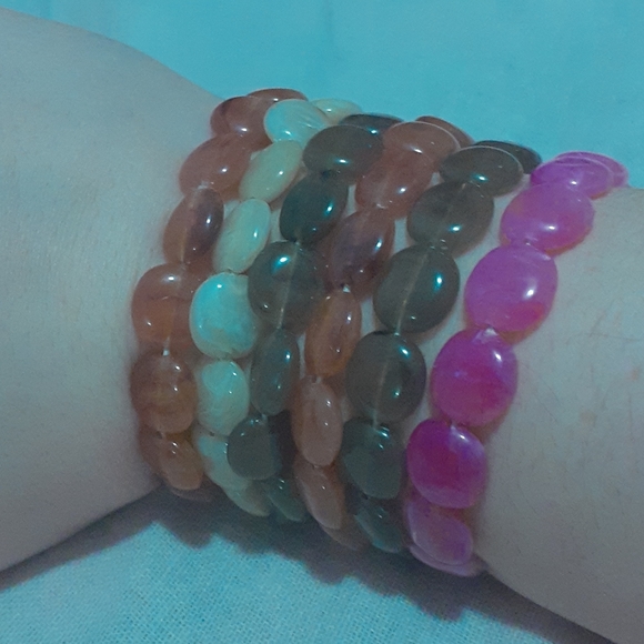 💛BOGO💛 Beaded Stretch Bracelets - Picture 2 of 2